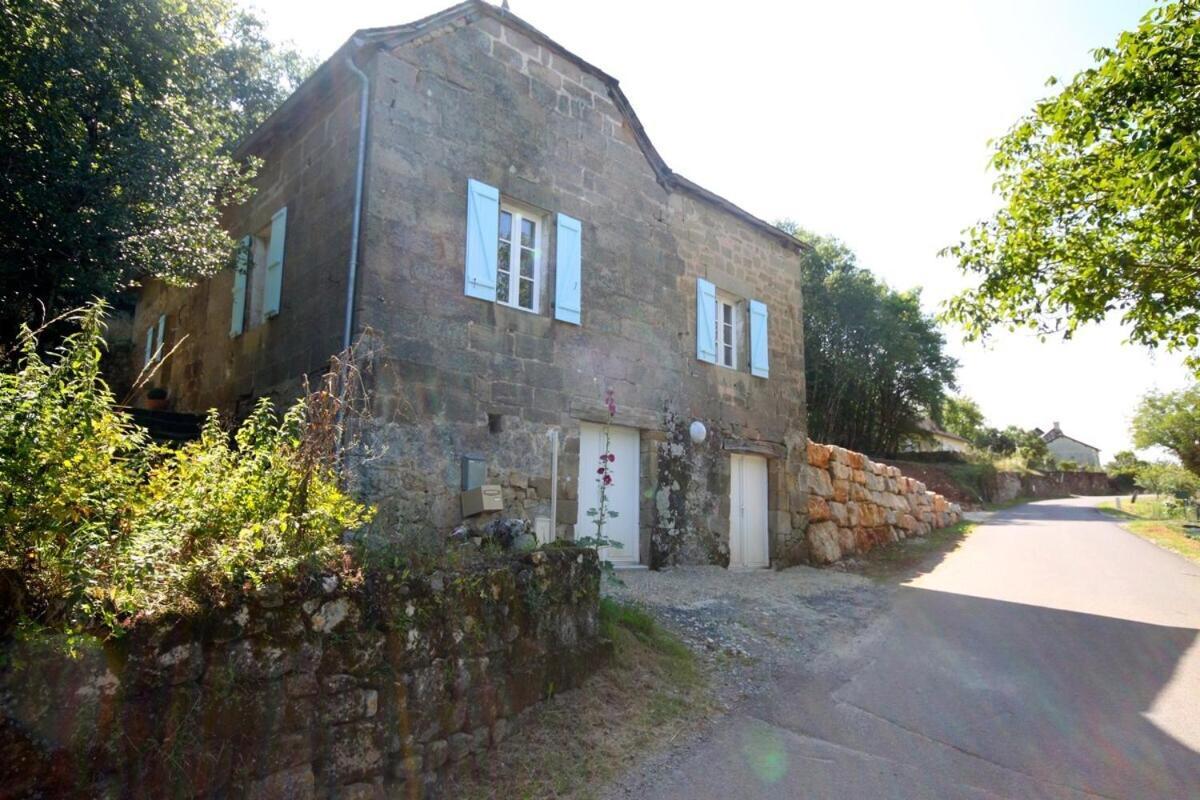 Maison De Vacances A Lissac-Sur-Couze Extérieur photo